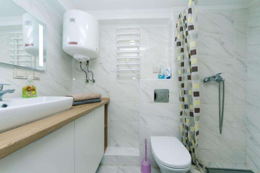 Inn Smarthause Apartments Kijev Kültér fotó